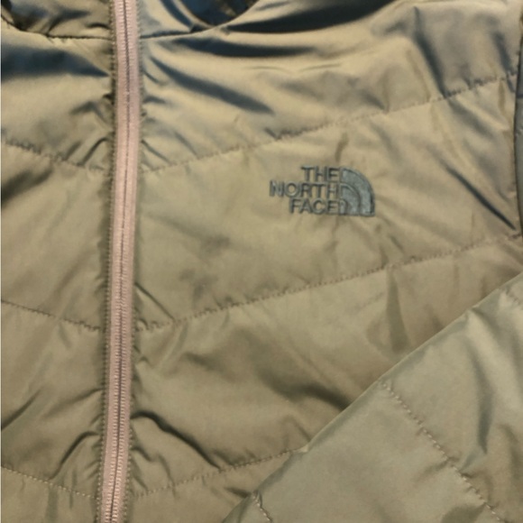 North face hunter green coat - Picture 2 of 5